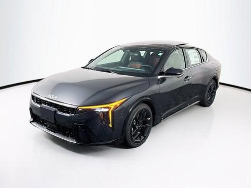 2025 Kia K4 GT-Line Turbo