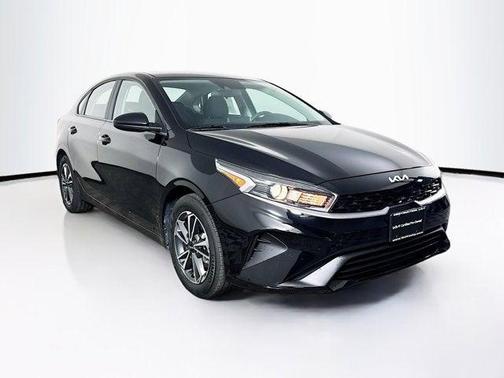 Aurora Black 2023 Kia Forte LXS