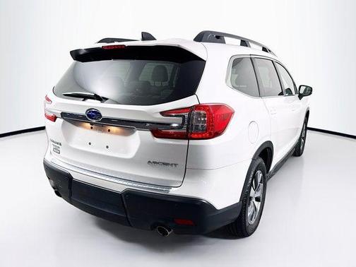 2024 Subaru Ascent Premium 7-Passenger