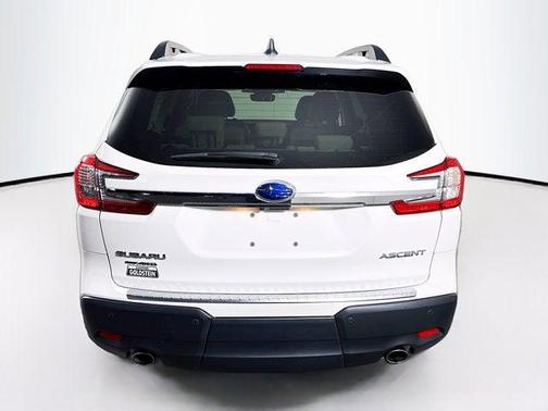 2024 Subaru Ascent Premium 7-Passenger