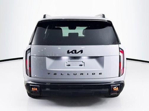 Wolf Gray 2027 Kia Telluride X-Pro SX
