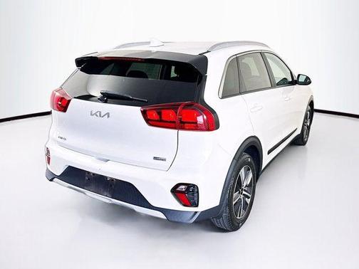 2022 Kia Niro LXS