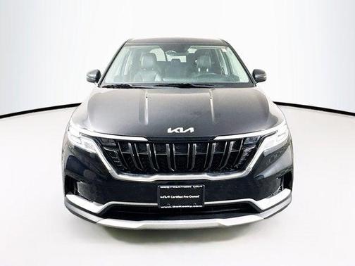 2023 Kia Carnival LX