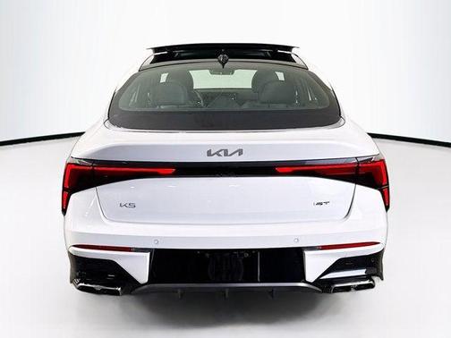 Snow White Pearl 2026 Kia K5 GT