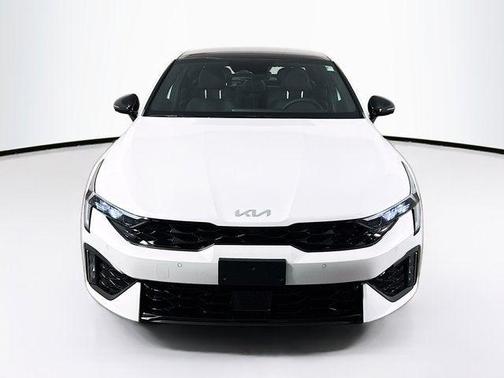 Snow White Pearl 2026 Kia K5 GT
