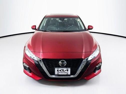 2022 Nissan Altima 2.5 Platinum