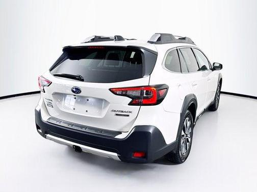 2023 Subaru Outback Touring