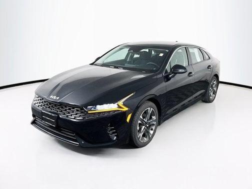 2022 Kia K5 LXS