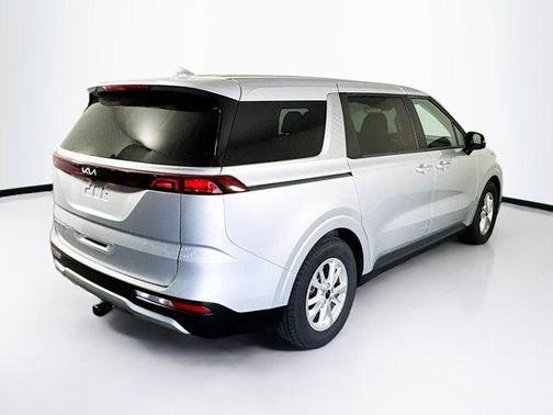 2022 Kia Carnival LXS