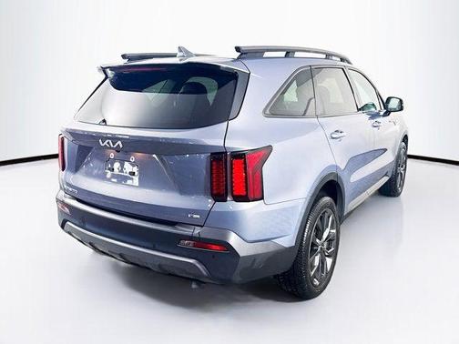 2023 Kia Sorento EX