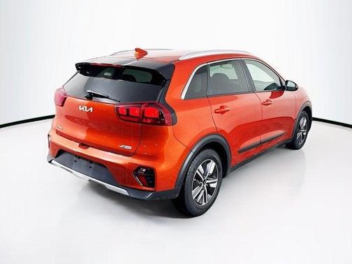 2022 Kia Niro LXS