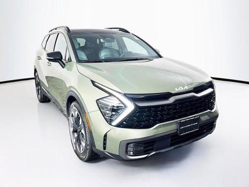 Jungle Green 2023 Kia Sportage Plug-In Hybrid X-Line Prestige