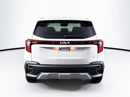 2025 Kia Seltos LX
