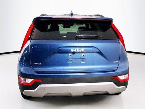2025 Kia Niro EX