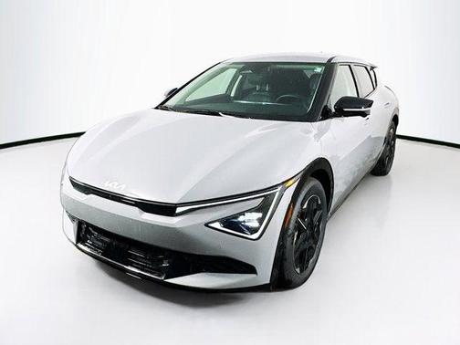2025 Kia EV6 Wind