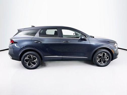 Gravity Gray 2023 Kia Sportage LX