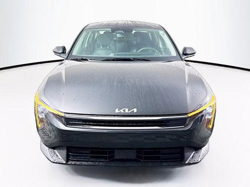 Interstellar Gray 2026 Kia K4 LXS