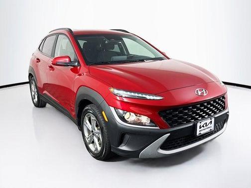 2022 Hyundai KONA SEL
