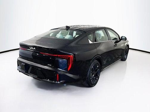 2025 Kia K4 GT-Line Turbo