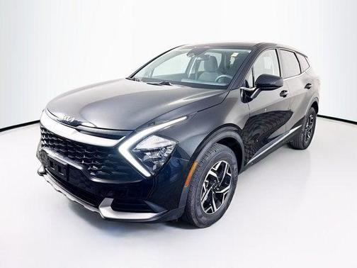Fusion Black 2023 Kia Sportage LX