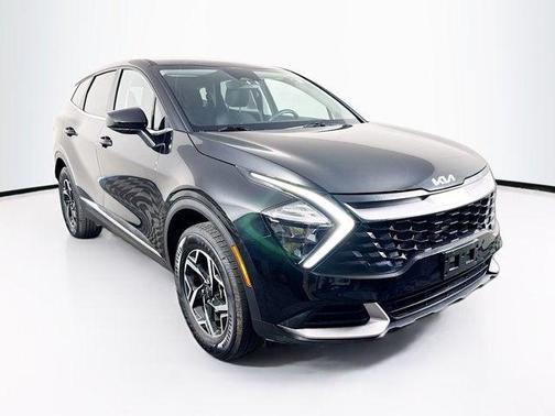 Fusion Black 2023 Kia Sportage LX