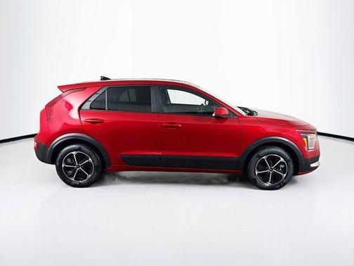 Runway Red 2026 Kia Niro LX