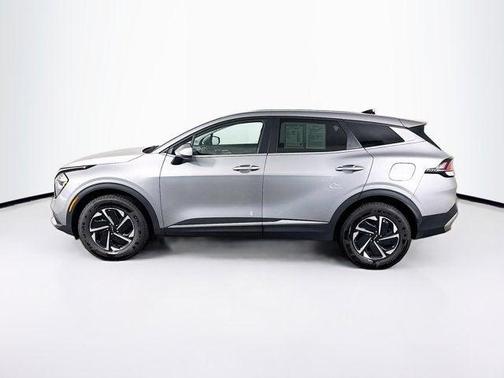 2023 Kia Sportage Hybrid LX