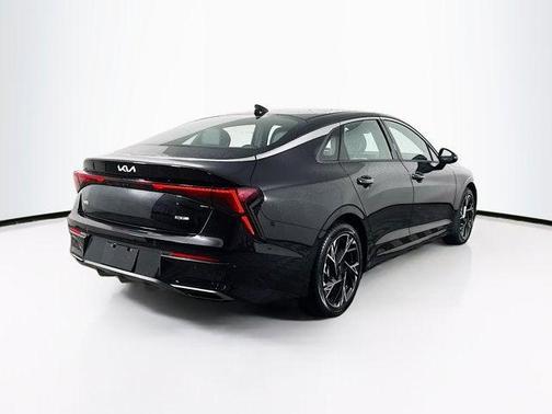 Aurora Black Pearl 2026 Kia K5 GT-Line