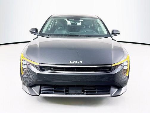 Interstellar Gray 2026 Kia K4 EX