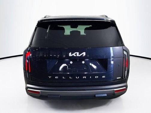 Panthera Metal 2027 Kia Telluride EX