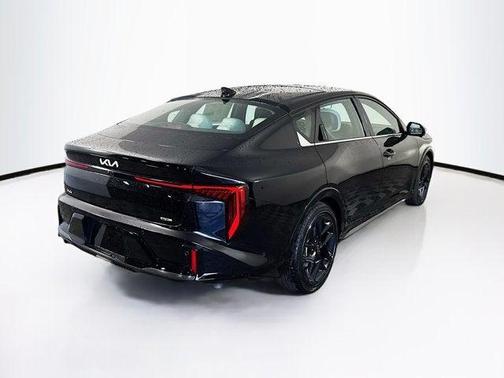 2025 Kia K4 GT-Line Turbo