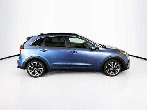 2021 Kia Niro Touring SE