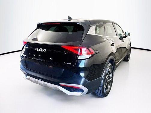 2023 Kia Sportage Hybrid LX
