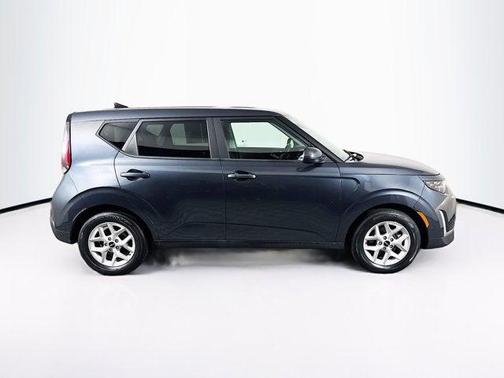 2023 Kia Soul S