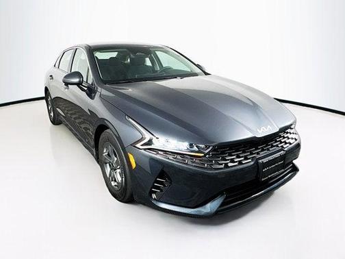 2022 Kia K5 LXS