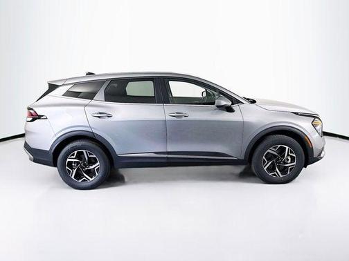 Steel Gray 2025 Kia Sportage LX