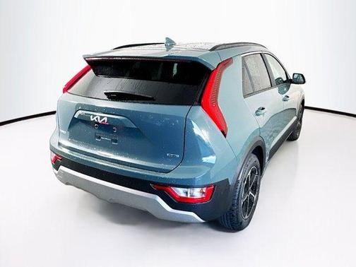 2025 Kia Niro Plug-In Hybrid EX