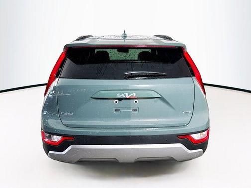 2025 Kia Niro Plug-In Hybrid EX