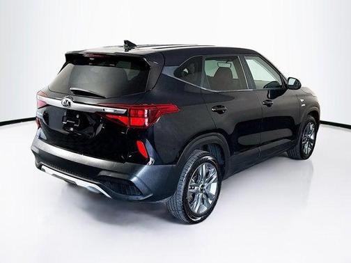 2021 Kia Seltos LX