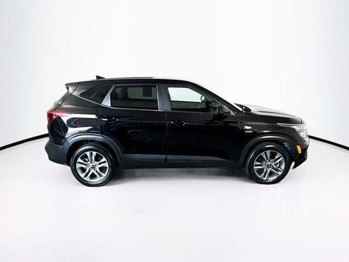 2021 Kia Seltos LX