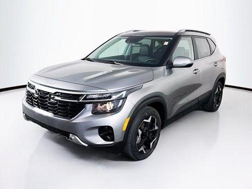 Steel Gray 2024 Kia Seltos EX