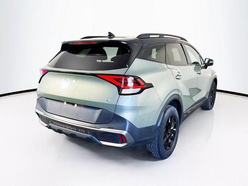 Jungle Green/Ebony Black Roof 2023 Kia Sportage S