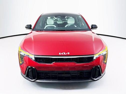Currant Red 2026 Kia K4 GT-Line Turbo
