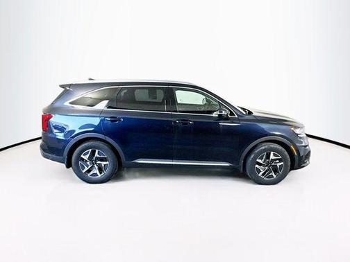 2022 Kia Sorento Hybrid S