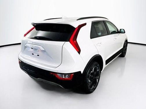 2025 Kia Niro EV Wind
