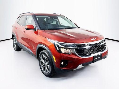 Mars Orange 2024 Kia Seltos S