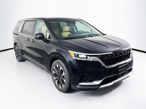 2023 Kia Carnival EX