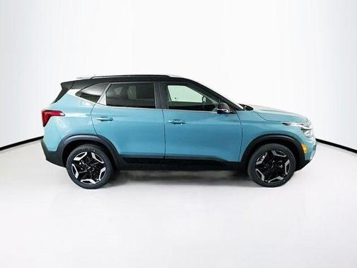 2025 Kia Seltos SX
