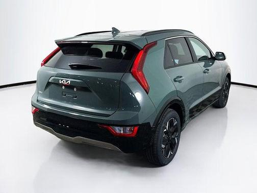Cityscape Green 2026 Kia Niro EV Wind