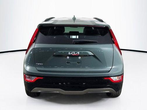 Cityscape Green 2026 Kia Niro EV Wind